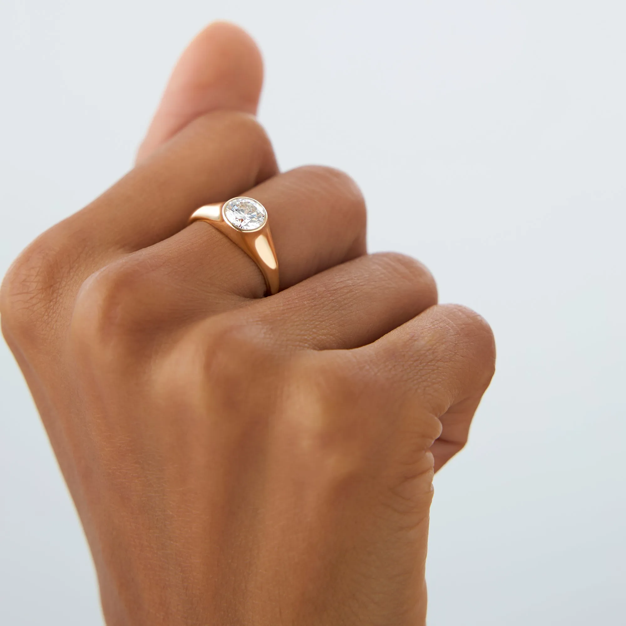 1.00 ctw Round Shaped Lab Grown Diamond Ring - Image 3
