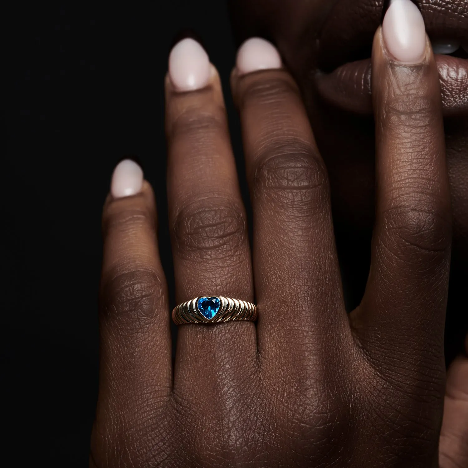 Heart Shape Blue Topaz Beveled Ring - Image 7