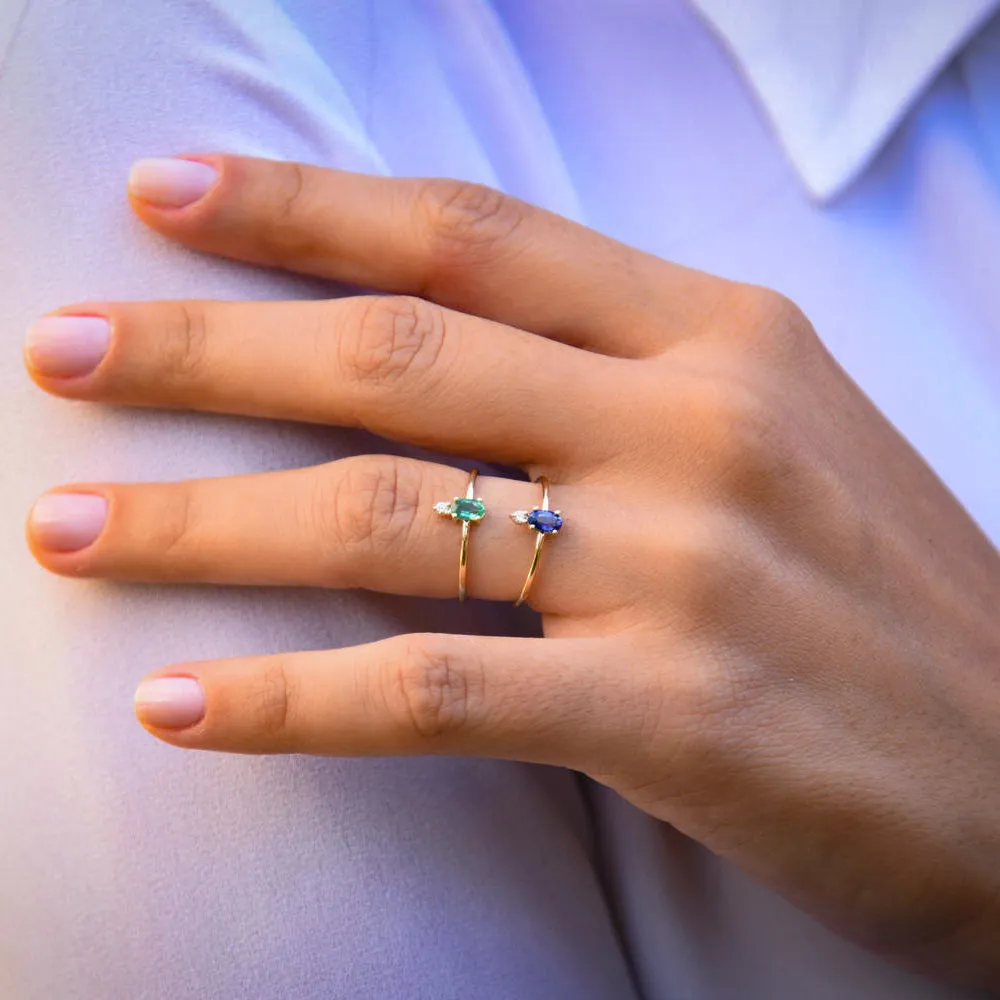 Oval Sapphire and Diamond Ring - Image 2