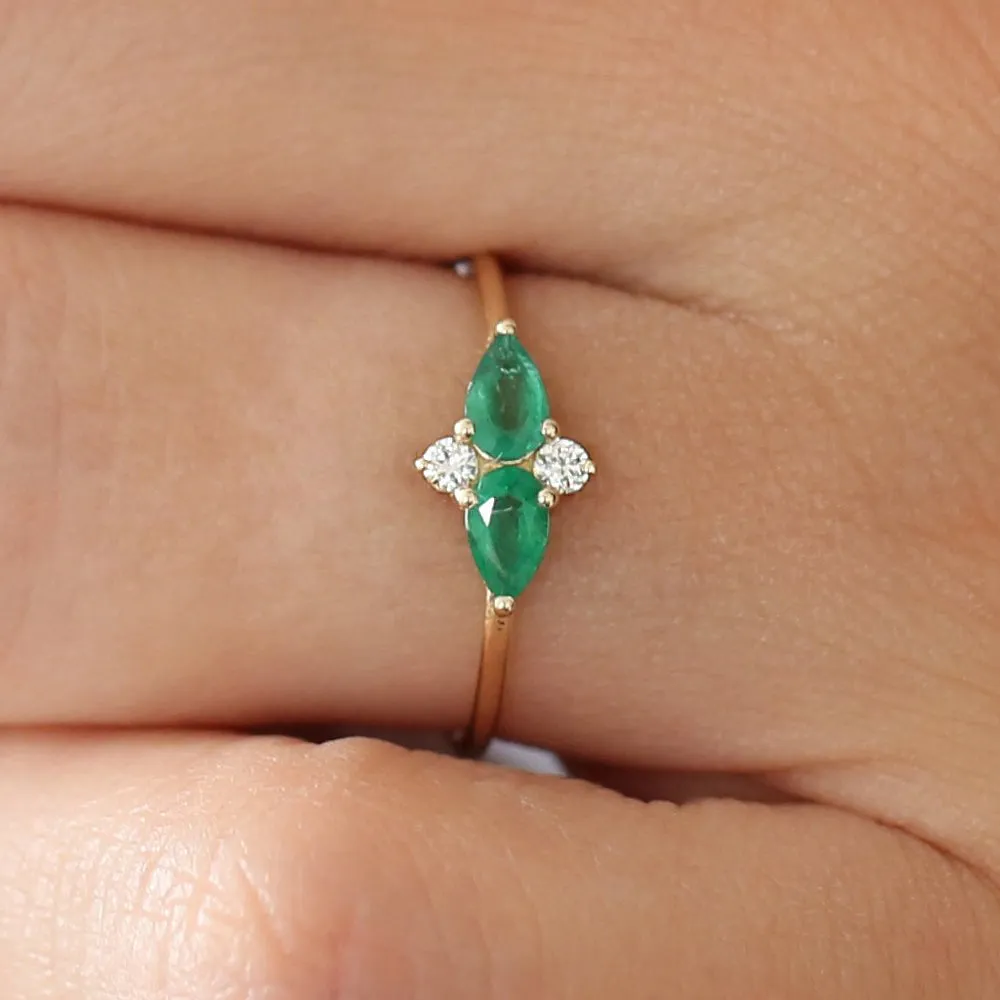 Pear Shape Emerald and Diamond Cluster Ring - Image 3