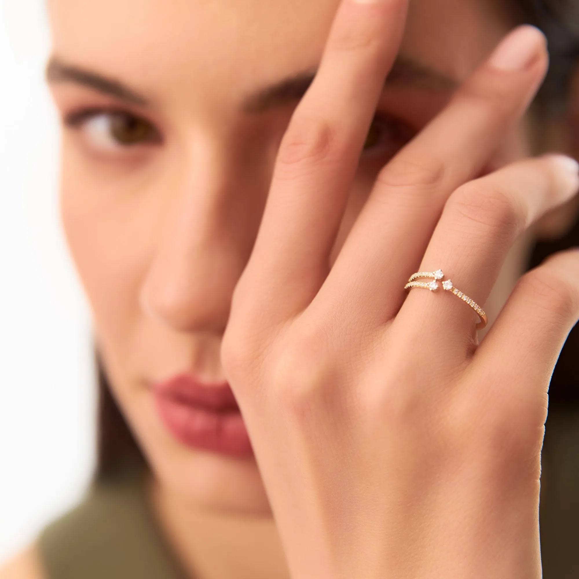 Unique Diamond Crossover Ring For Women - Image 7